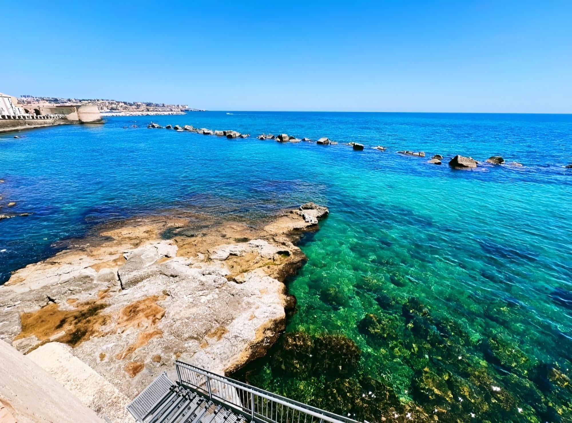 Вілла Salty Soul Sea View Ortigia Syracuse Екстер'єр фото